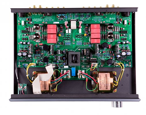SLP-03 Röhren-Vorverstärker von Cary Audio SLP-03 - geöffnet