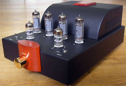 Pure Sound A10 Röhren-Vollverstärker