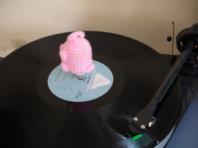 Hifihäkelschweinchen 1. Hifihäkelschweinchen Plattenklemme