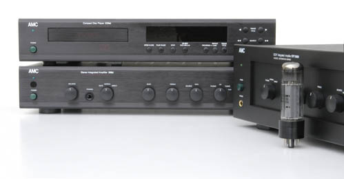 Neu im Programm: Verstärker von AMC Verstärker und CD-Player von AMC