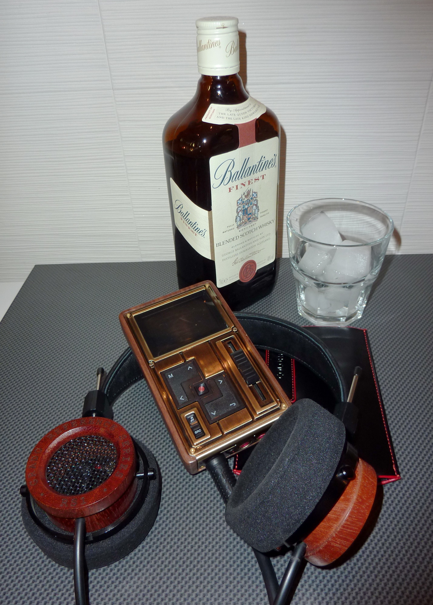 Die Harley unter den Mobilplayern ! So macht Musikhören wirklich Spass.