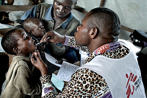 Es gibt nichts Gutes, außer man tut es Ärzte ohne Grenzen