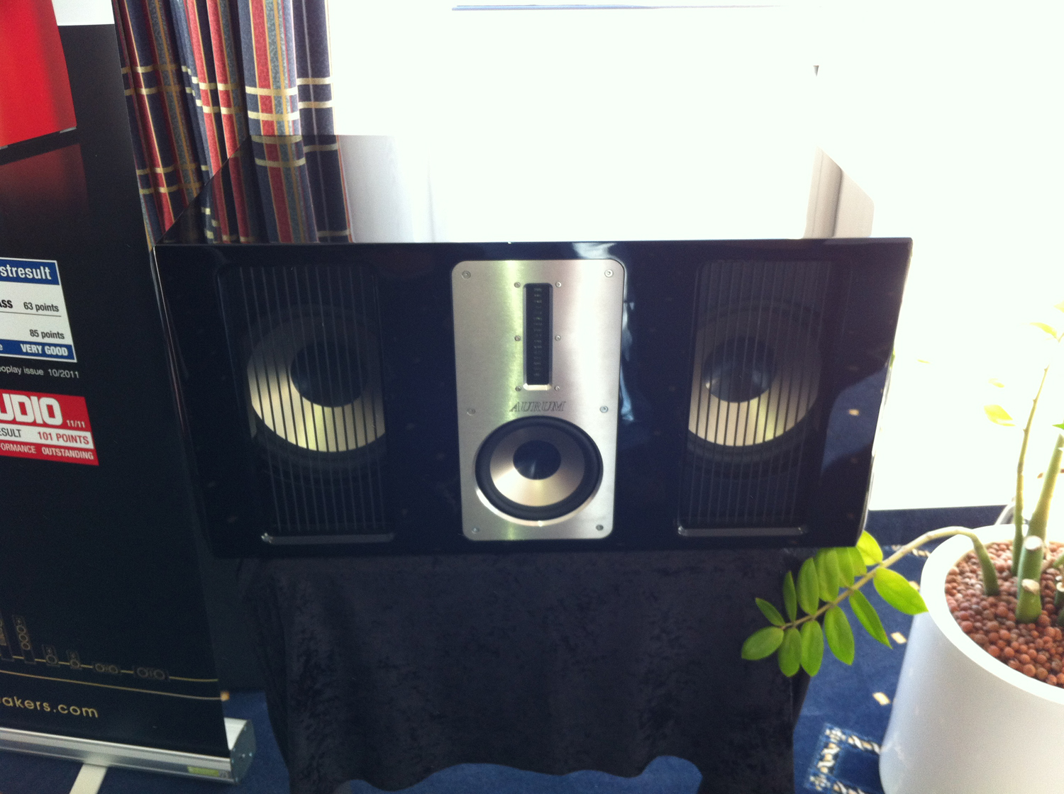 Aurum Base Titan Centerlautsprecher 