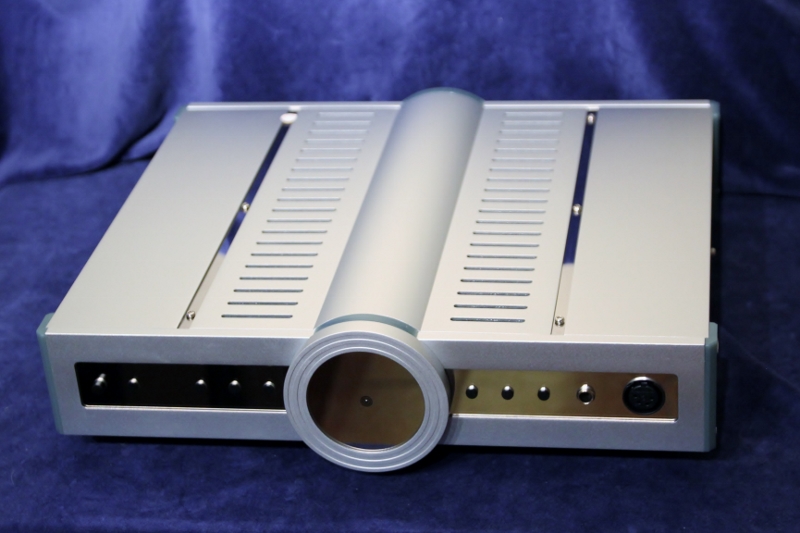 B.M.C. Pure DAC in unserer... www.berlin-hifi.de und 03322-2131655