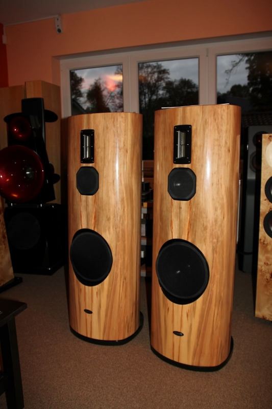 Ayon Black Arrow... www.berlin-hifi.de  und 03322-2131655