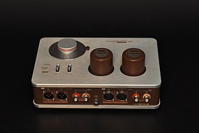 VO-2 passiver Vorverstärker von LineMagnetics