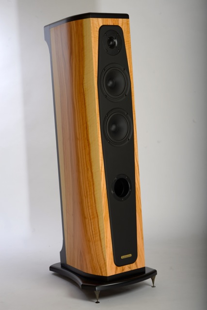 Eine echte Entdeckung: AudioSolutions Rhapsody 130 AudioSolutions Rhapsody 130