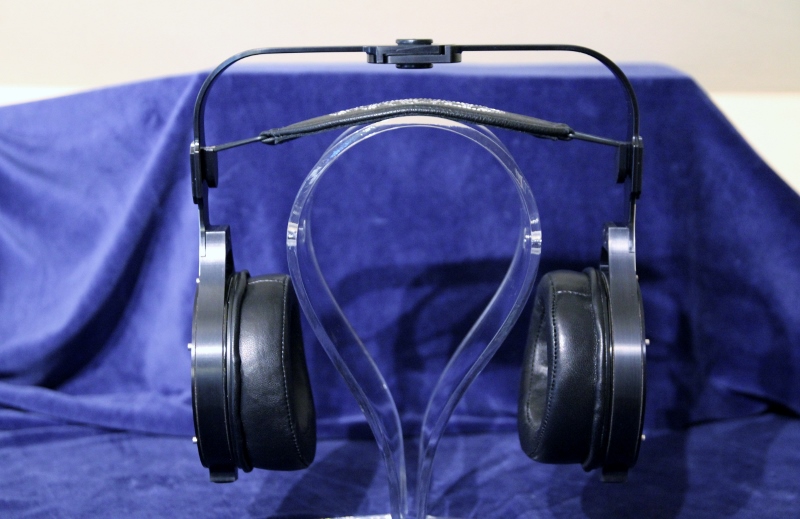 einer der weltbesten... www.berlin-hifi.de  und 03322-2131655