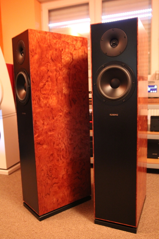 die neuen Audiophil Cantata III sind... www.berlin-hifi.de  und 03322-2131655