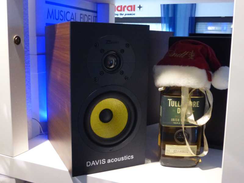 Nikolausgrüße Davis Acoustics Dufy 3D