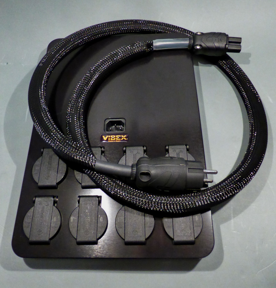 Vibex Netzleiste mit Statement Netzkabel