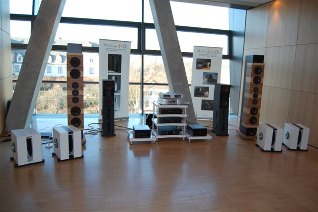 Aus Prinzip anders, mein audiophiler Dipolbass! High End On Tour, Darmstadt, 4 x Attac 350