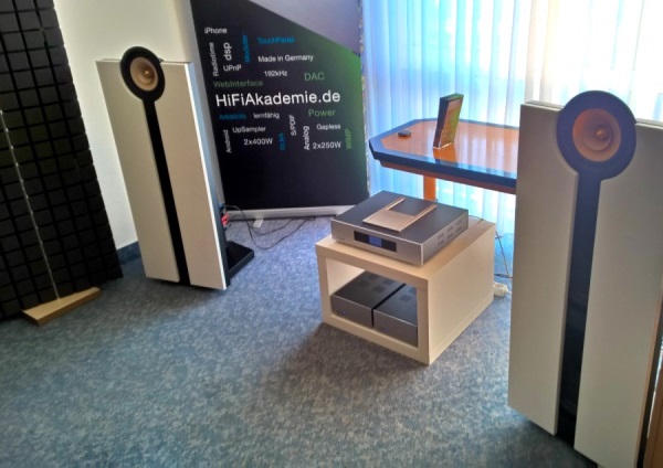 2 x 40 cm Bässe + Breitbänder Neuer Lautsprecher- Dipol mit Elektronik