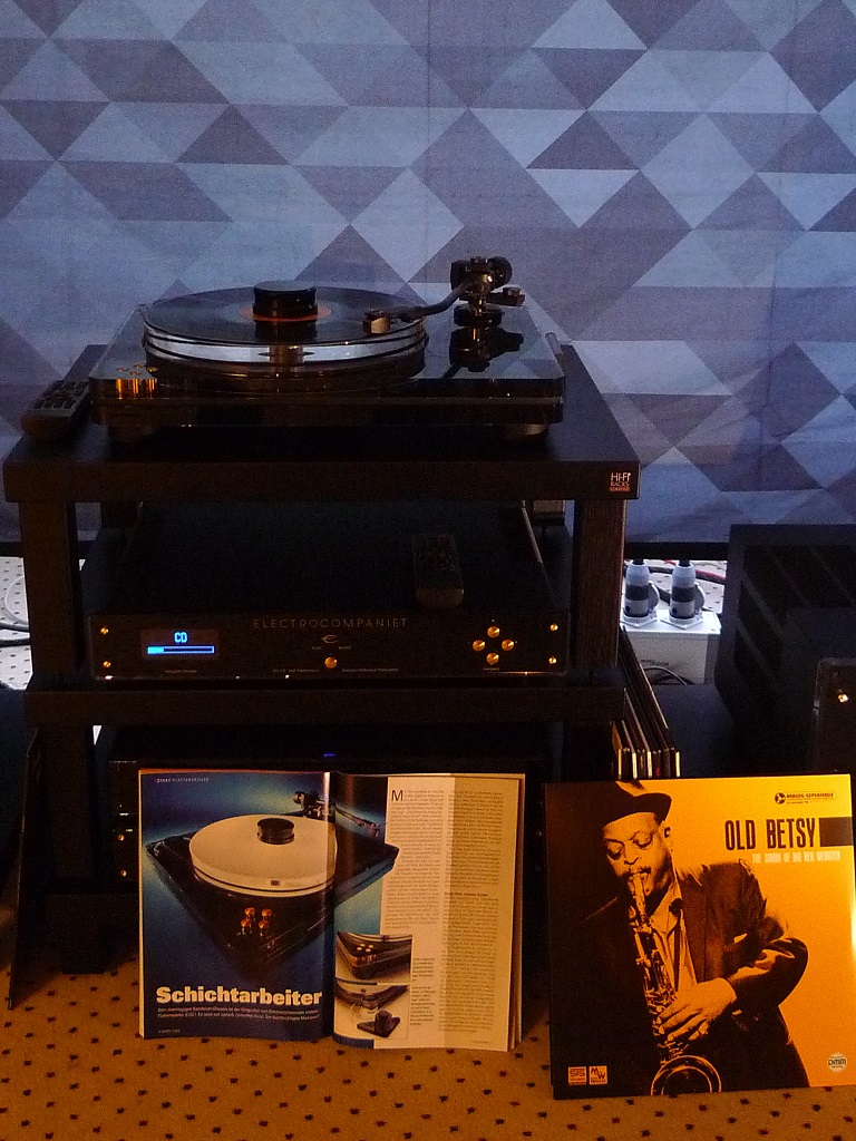 Electrocompaniet ECG-1 in STEREO 11/2015 ECG-1 Plattenspieler