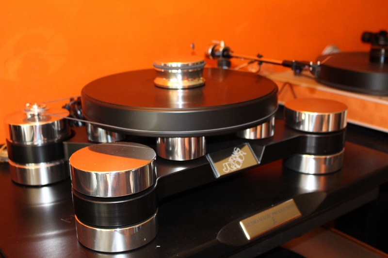 Transrotor bei uns ... Transrotor Darkstar Silver Shadow bei uns