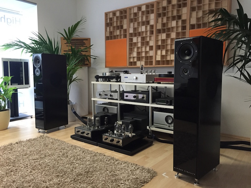 DeVORE FIDELITY vorführbereit in Innsbruck 