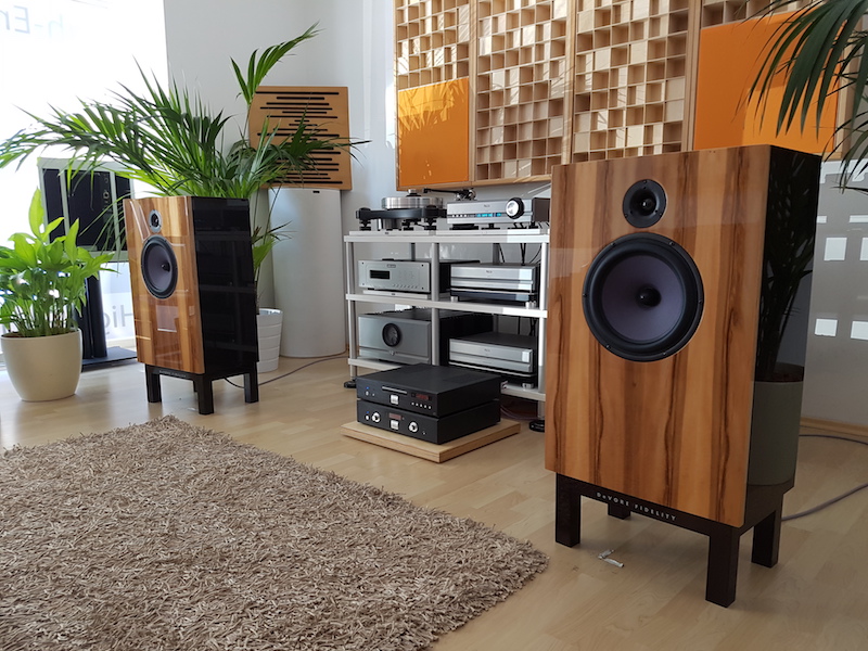 DeVORE FIDELITY Orangutan O/96 bei Aktivstudio in Innsbruck 