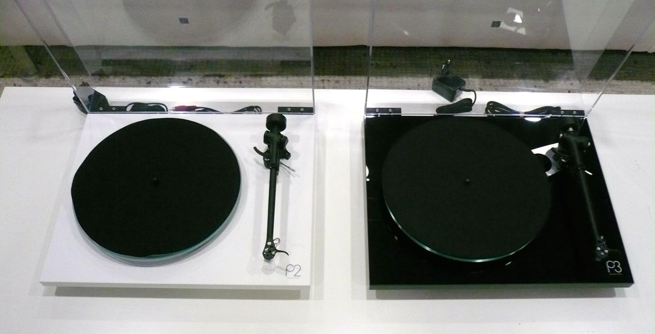 Neu: Rega Planar 2 und Planar 3 rega Planar 2 und Planar 3
