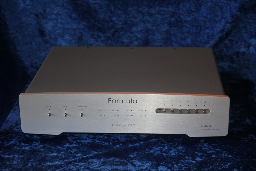 neuer Referenz DAC www.berlin-hifi.de  und 03322-2131655
