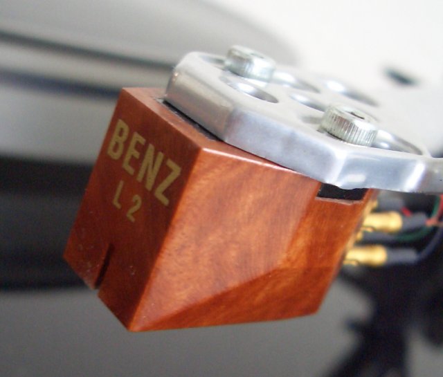 Benz Woodbody hoerbar in Hamburg 