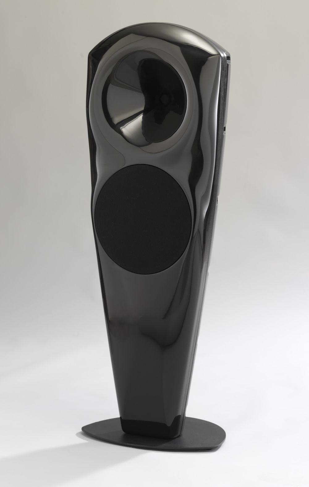 Aufgepasst! hORNS Lautsprecher ab sofort beim Hifi-Bauernhof