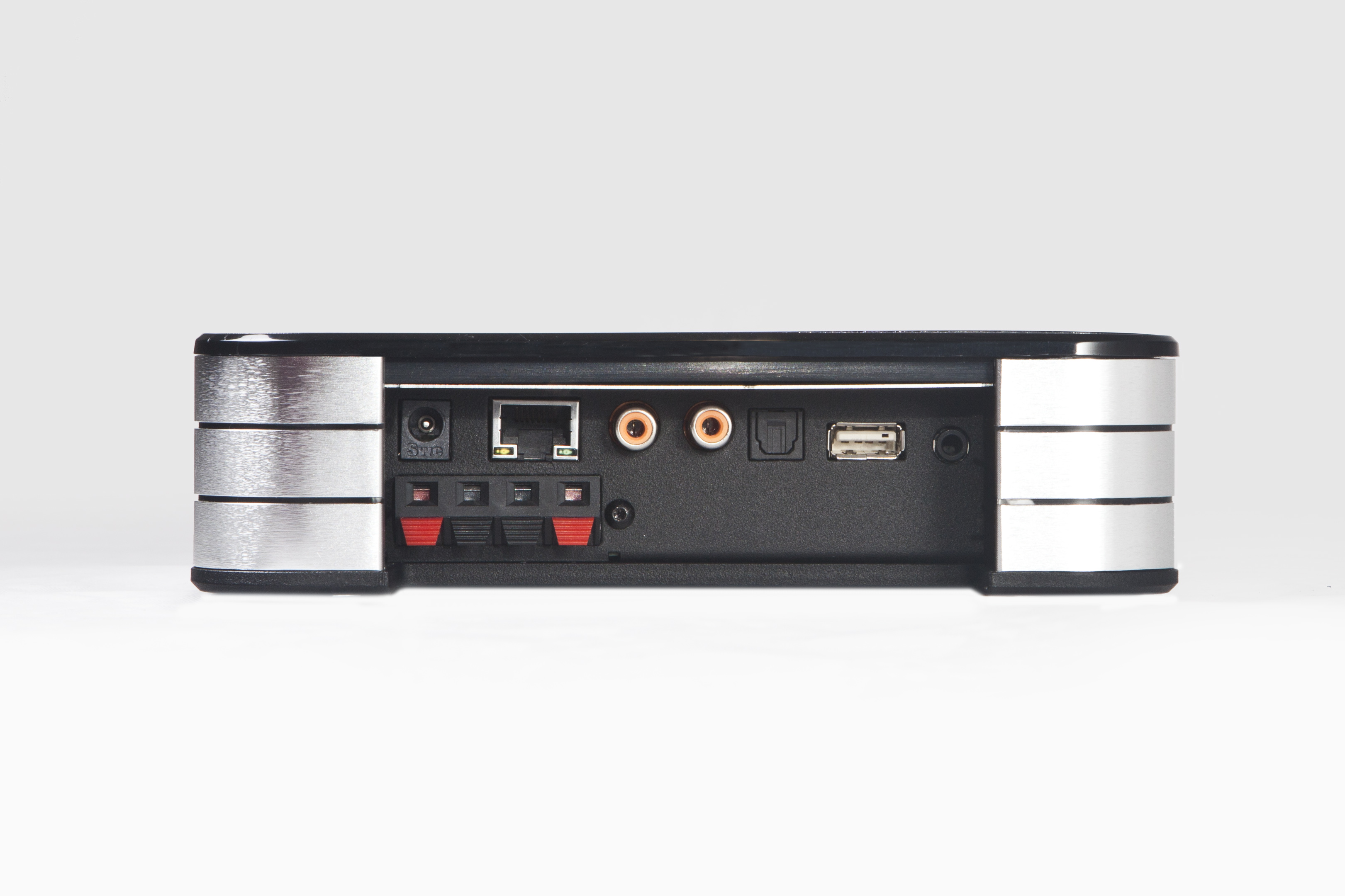 RENA SA-1 bei Linzbach im Rahmen der B&W Tage am 18. und 19.März Rena SA-1 Vollverstärker / Streamer