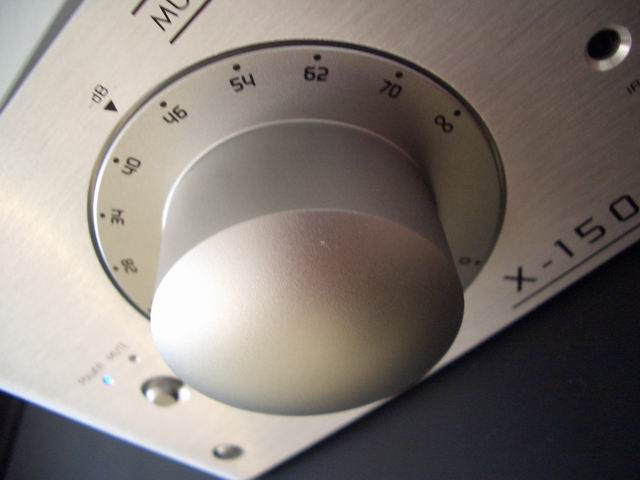 Kraftzwerg: Musical Fidelity X150 hoerbar in Hamburg