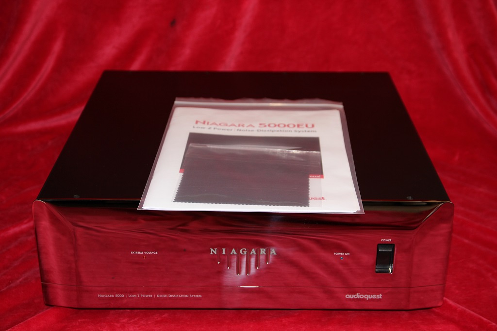 Audioquest Niagara 1000, 5000 und 7000 und die entsprechenden Kabel...