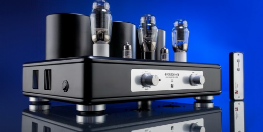 bezahlbarer, schöner Single Ended Vollverstärker im Test in der LP www.audio-offensive.de      03322-2131655