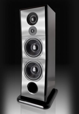 im aktuellen STEREOPLAY schreibt Malte Ruhnke : in der STEREOPLAY in Aston Martin orange zu sehen