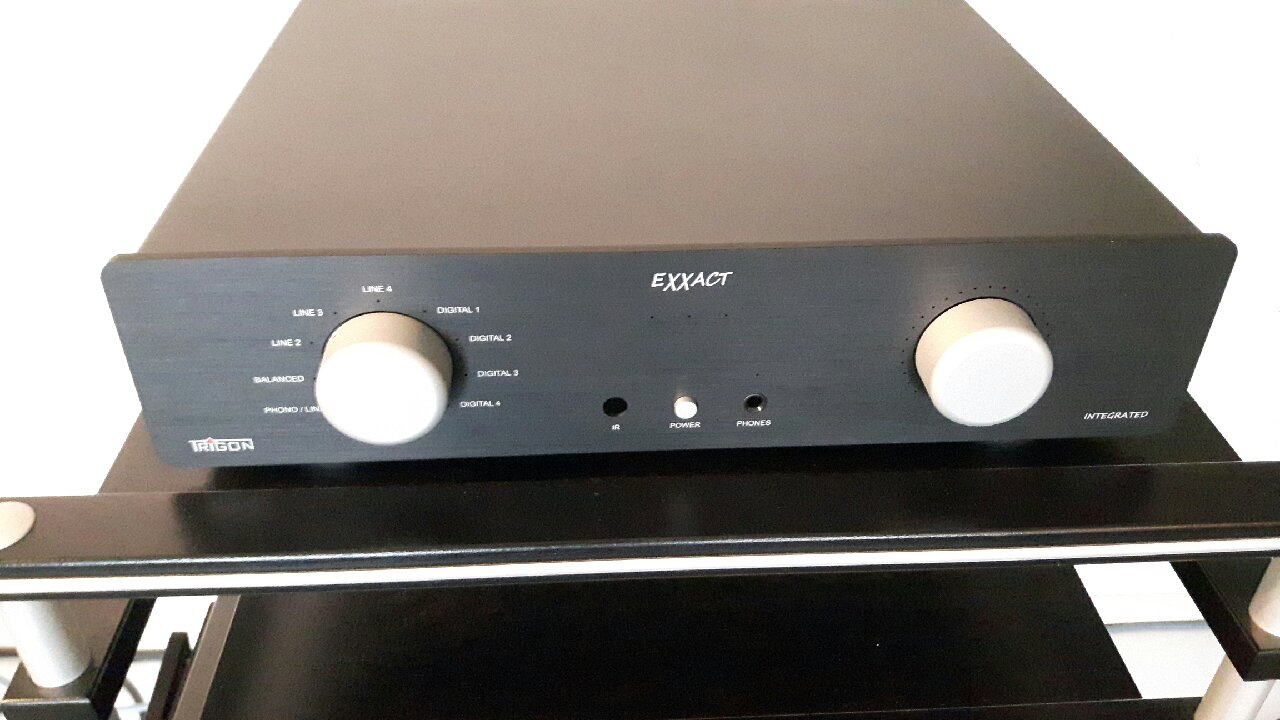 EXXACTE(e) Musikwiedergabe von TRIGON 