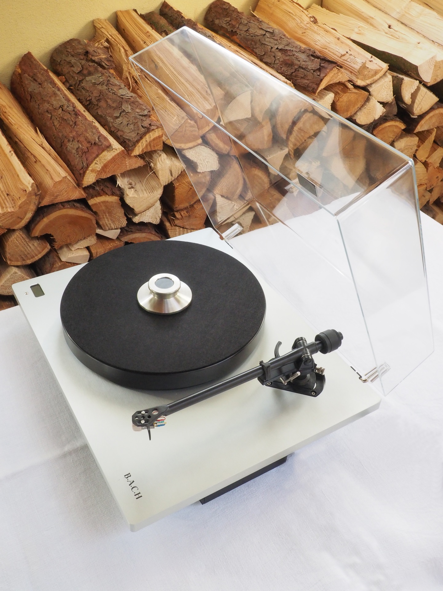 B.A.C.H Plattenspieler B.A.C.H Plattenspieler