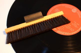 Musikkammer - Die Plattenbürste Die Plattenbürste