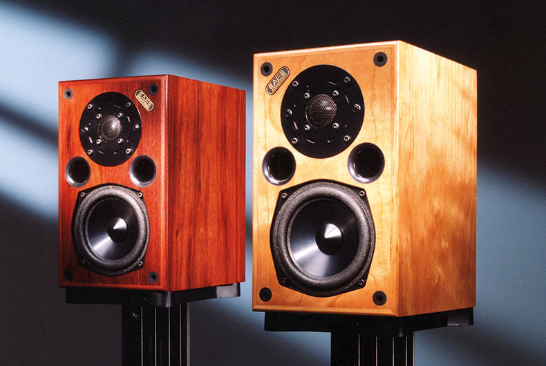ACOUSTIC ENERGY AE 1 - Hall of Fame - WhatHifi? What Hifi? Hall of fame Mitglied: AE 1 