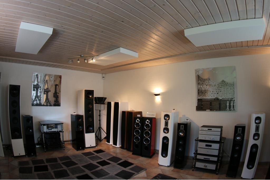 Abverkauf vieler Lautsprecher und HiFi Geräte wegen Renovierung des Studios Studio