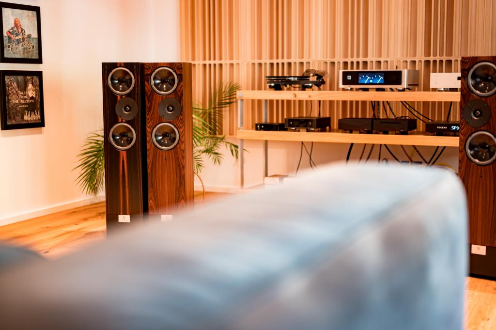 Living Voice IBX-RW4 & IBX-R4 in Innsbruck 