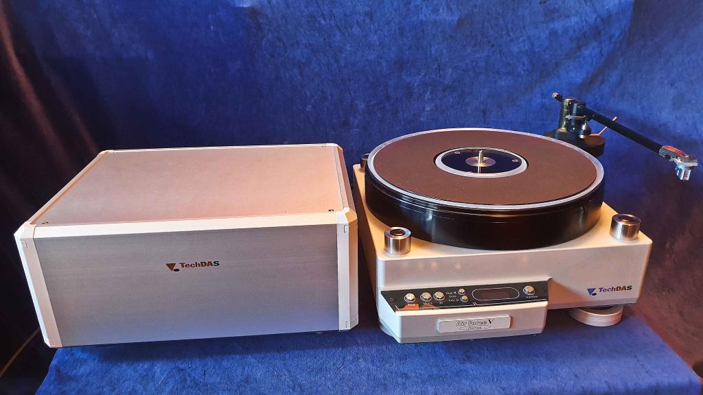 TechDAS AF 5 Premium mit Schröder Tonarm in unserer Vorführung www.audio-offensive.de und www.berlin-hifi.de