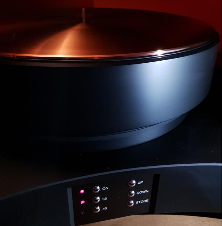 Mit dem TW Akustic Raven LS ist man angekommen... www.audio-offensive.de und www.berlin-hifi.de