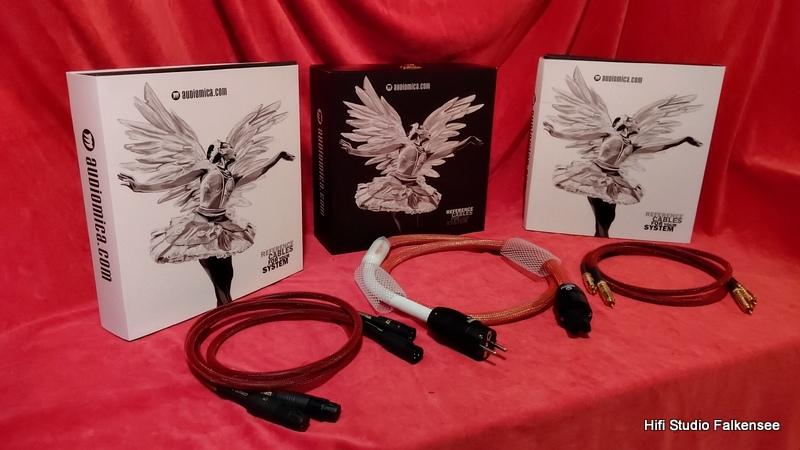 warm und natürlich spielendende audiophile Verbindungen aus Polen : AUDIOMICA www.audio-offensive.de und www.berlin-hifi.de