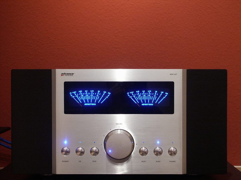 Advance Acoustic MAP 407, 2x200W/8Ohm, 2x 400W/4Ohm, Phono MM/MC Advance Acoustic MAP 407, 2x200W/8Ohm, Phono!