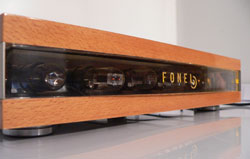 Highlight aus Berlin: Phono-Vorverstärker FONEL Phono-Vorverstärker FONEL