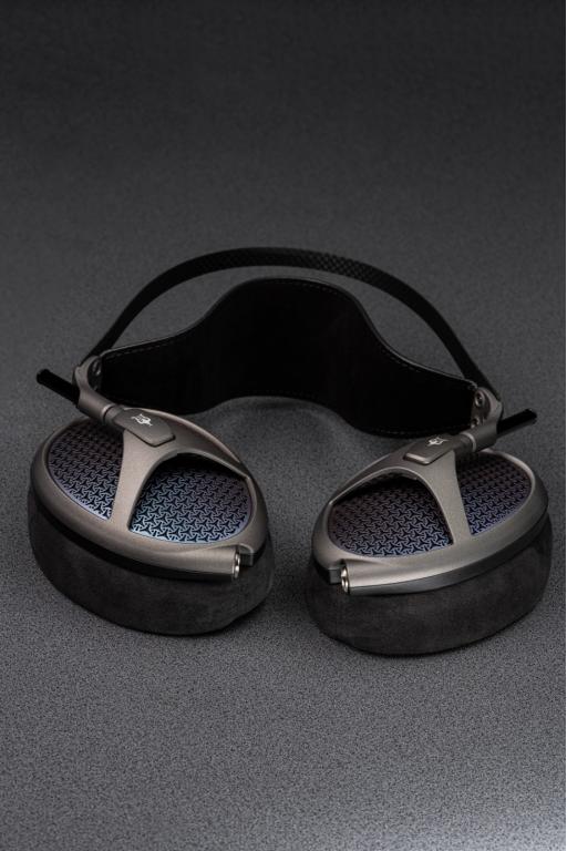 Meze Audio - Die Shootingstars aus Rumänien Meze Audio - Elite Chameleon Final Edition 