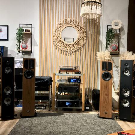 Acoustic Energy Corinium – Die neue Audio Exzellenz? Acoustic Energy Corinium Test bei Garso Namai von Pekune Highend Cables