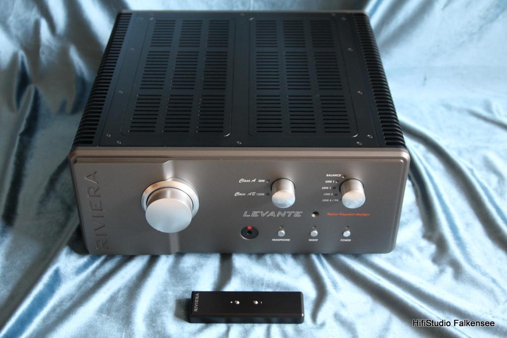 0% Finanzierung über 6, 10 oder 12 Monate für viele unserer Angebote möglich ! www.audio-offensive.de und www.berlin-hifi.de