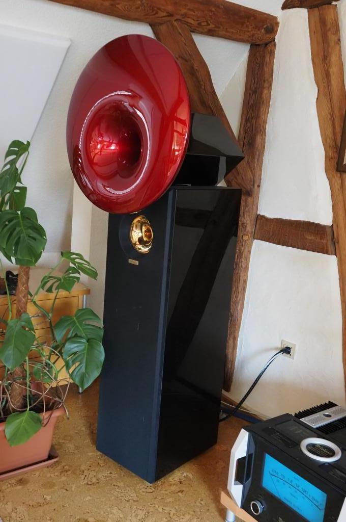 0% Finanzierung über 6, 10 oder 12 Monate für viele unserer Angebote möglich ! www.audio-offensive.de und www.berlin-hifi.de