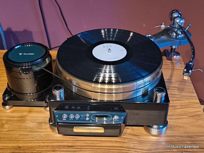 0% Finanzierung über 6, 10 oder 12 Monate für viele unserer Angebote möglich ! www.berlin-hifi.de und www.audio-offensive.de