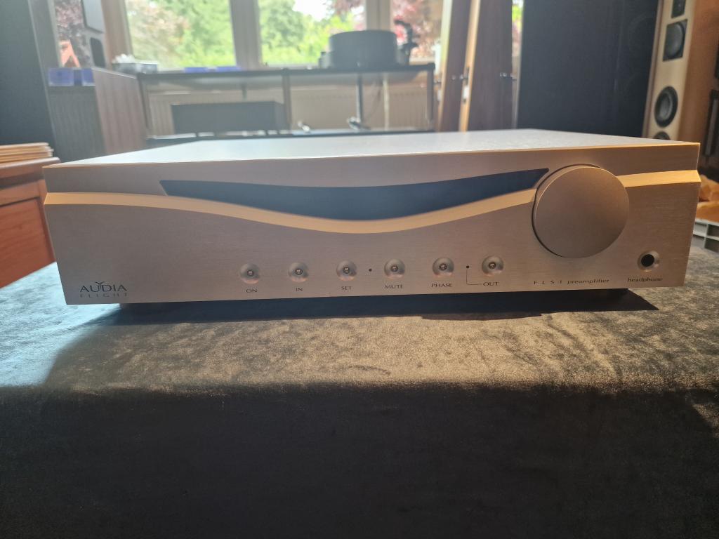 Holger Barske ist in der neuen LP 6/25 begeistert vom Audia Flight FLS1.