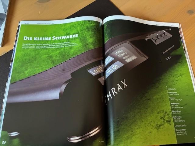 Holger Barske ist in der neuen LP absolut begeistert von der sehr kompakten + wertigen THRAX Cotys