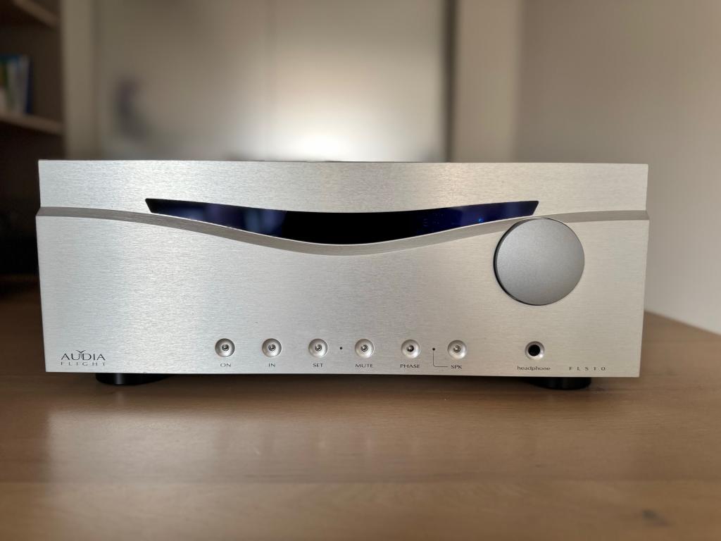 Audia Flight FLS 10 Vollverstärker neu am Lager und in unserer Vorführung