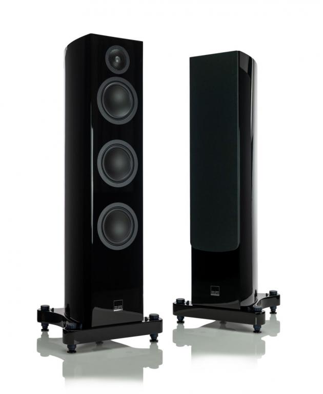 Volltreffer ! - Die Gauder Elargo 200 lieferte - schreibt Michael Lang in der STEREO 06/2025. www.berlin-hifi.de und www.audio-offensive.de